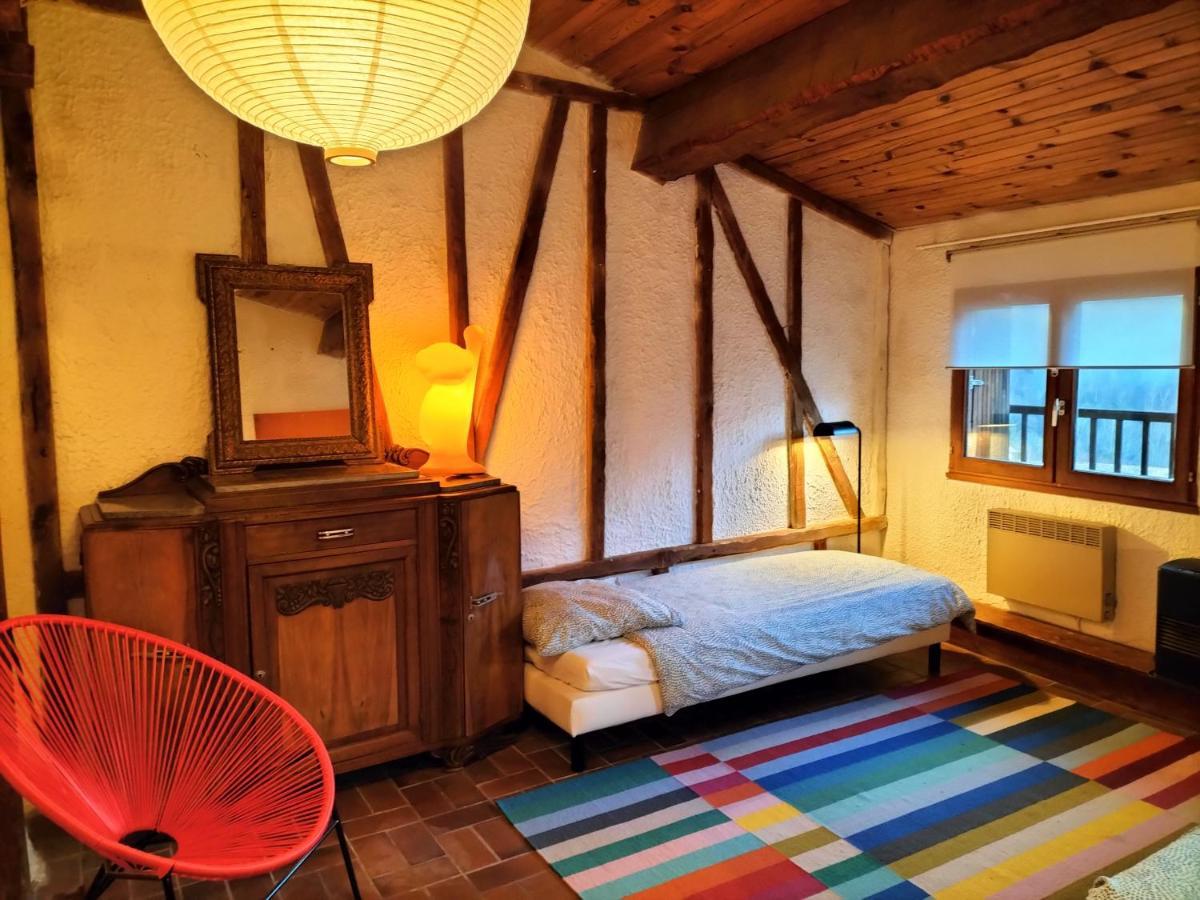 La Maison Sous Le Chateau Montsegur Ruang foto